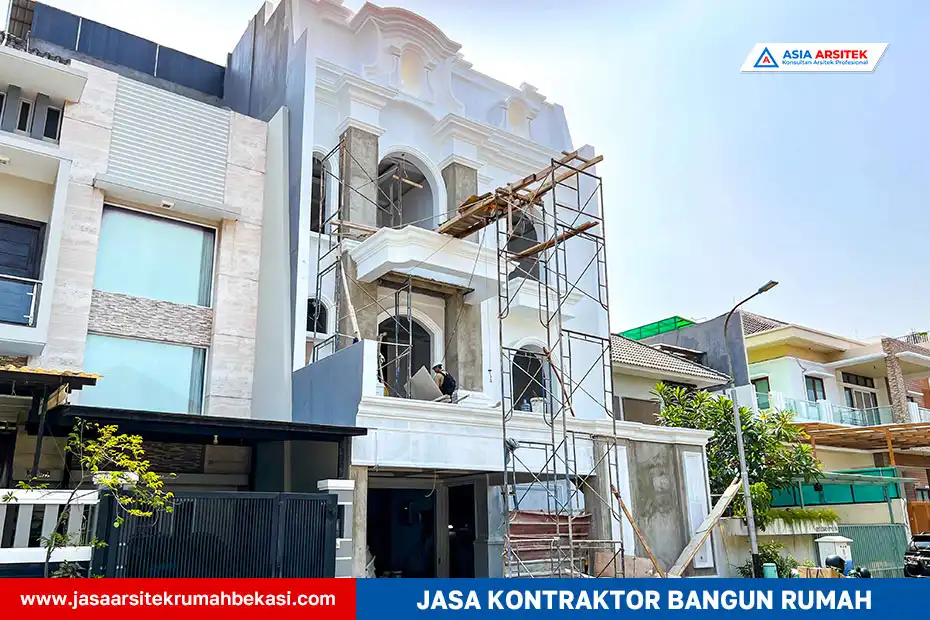 Proses pembangunan rumah tropis mewah 3 lantai dengan finishing balkon dan pilar simetris - Jasa Kontraktor Bangunan di Bekasi Selatan